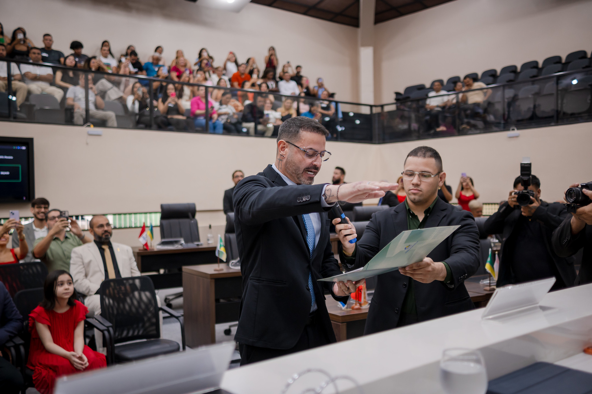 Pedro Filé toma posse como deputado estadual e destaca compromisso com o trabalho legislativo